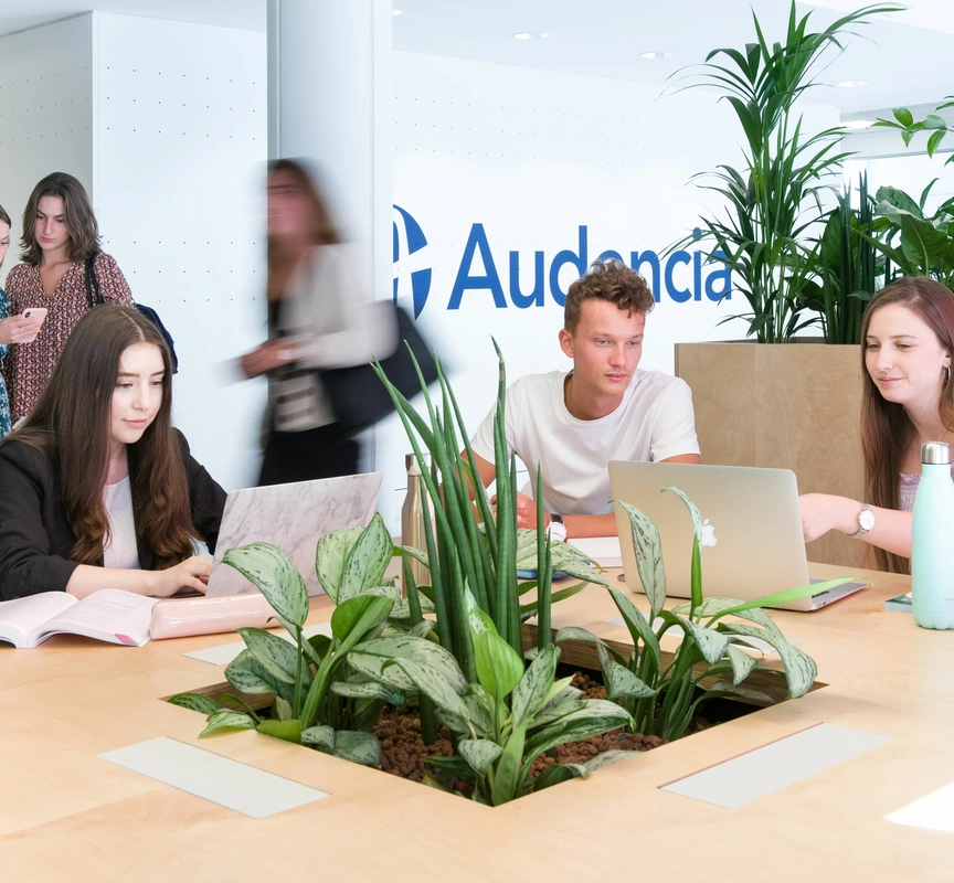 Etudiants Bachelor à Nantes