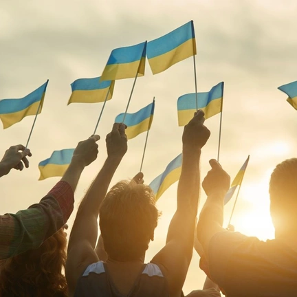 Audencia community showing solidarity with the Ukrainian people