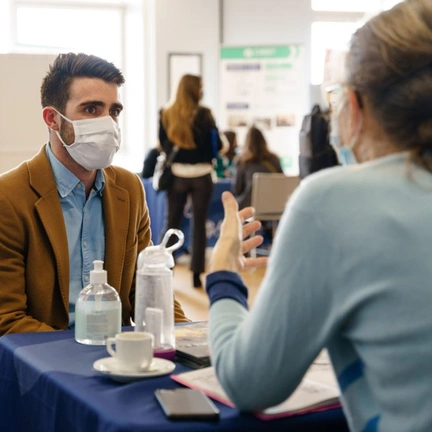 1er FORUM COM & MEDIAS