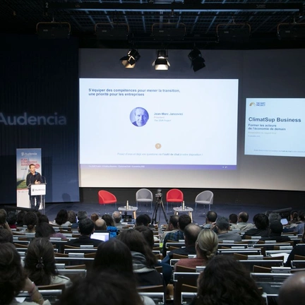 The Shift Project et Audencia publient un rapport commun sur l’intégration des enjeux écologiques dans les formations de gestion !