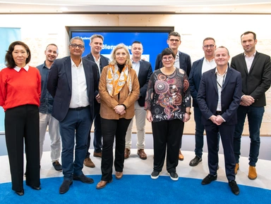 Les équipes de Coopérative U et Audencia lors de la signature du partenariat avec la Chaire