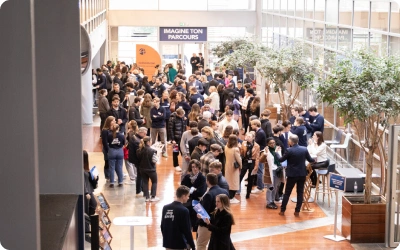 Une foule d'étudiant lors des JPO Audencia