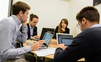 Invitation webinar Bachelor Politiques Publiques et Management des Organisations