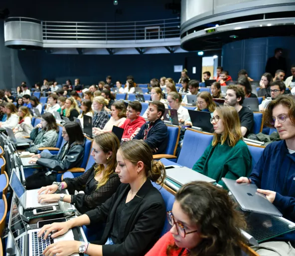 amphi_audencia
