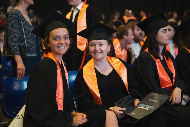 Des diplômées Audencia SciencesCom
