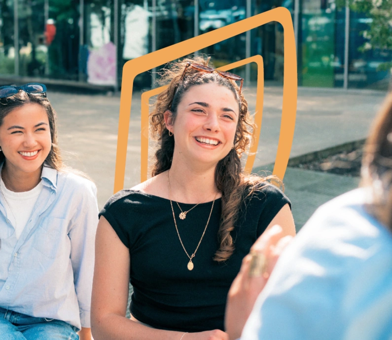 etudiante sciencescom audencia mediacampus